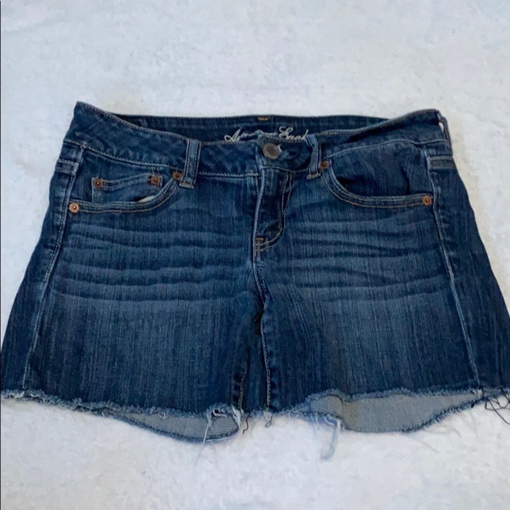 American Eagle dark wash jean shorts